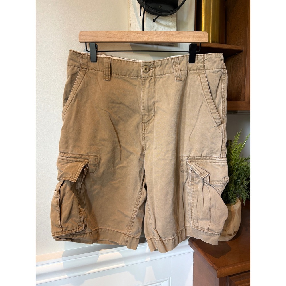 Old Navy Y2K Men's 33 100% Cotton Cargo Khaki Shorts Thick Heavy Utility Pockets